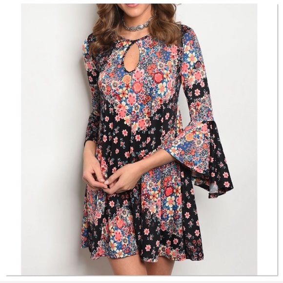 Pink and Black Floral Bell Sleeve Dress - Picture 2 of 3